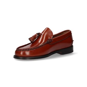 Mocassim com borlas nobre