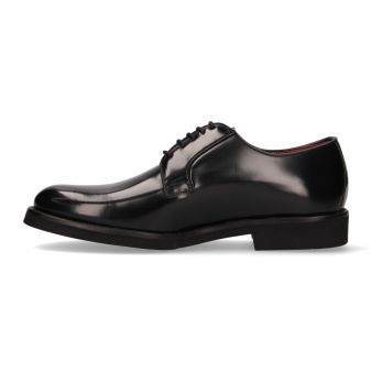 Blucher en cuir noir semelle en caoutchouc