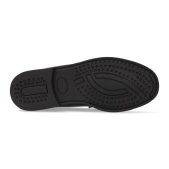Mocassim com máscara preta e sola de borracha