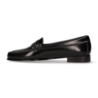 Mocassim com máscara preta