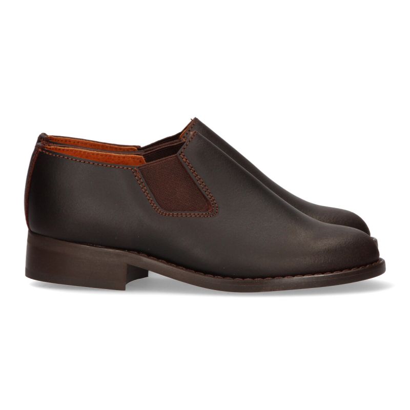 Shoe with elastic bands for chestnut gaiter Valverde del Camino