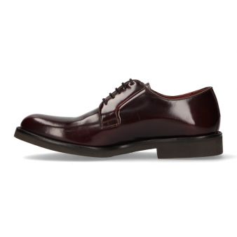 Blucher en cuir bordeaux semelle en caoutchouc