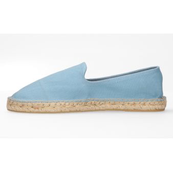 Mocassin bleu ciel brodé