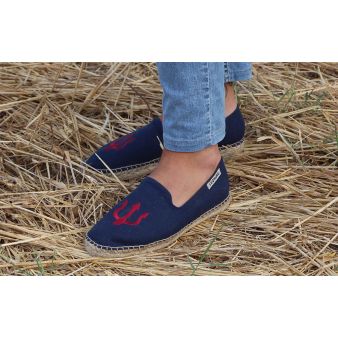 Mocassin marine brodé trident rouge