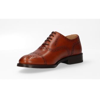 Sapato inglês brogueado em couro