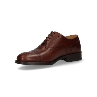 Sapato inglês brogueado marrom