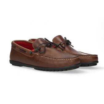 Mocassin avec noeud en cuir