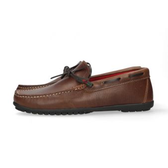 Leather bow moccasin