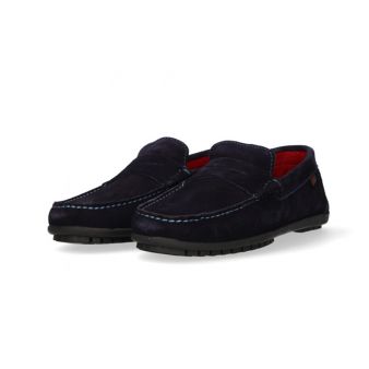Mocassim em camurça com antifaz azul-marinho
