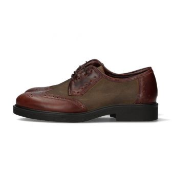 Blucher engraxado em cáqui e couro