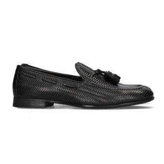 Chaussure à glands tressée...