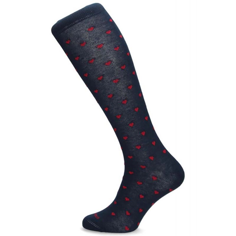Chaussettes bleues avec cœurs rouges