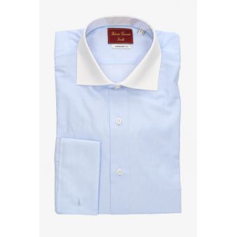 Chemise bleu ciel col blanc