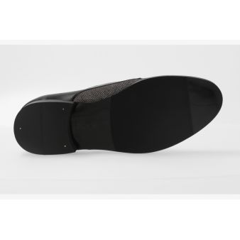 Chaussure double boucle en chevron noir