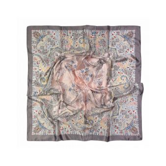 Foulard avec motifs...