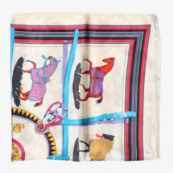 Foulard avec des chevaux...