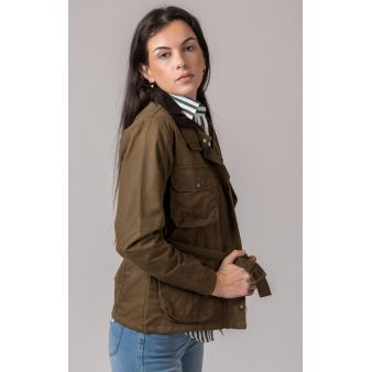 Chaqueta encerada Pockets camel