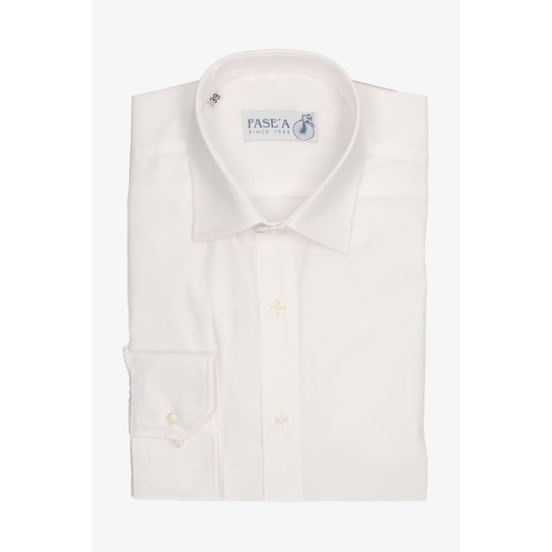 Camisa de vestir branca