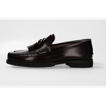 Mocasín antik borlas burdeos