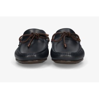 Mocasín lazo piel marino