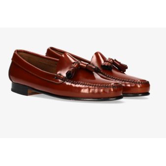Mocasin con borlas nobel