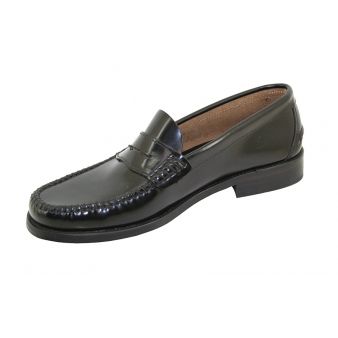 Mocassim com máscara preta