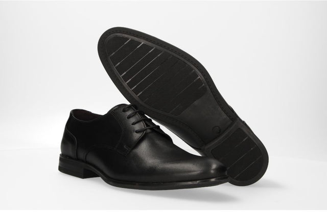 Blucher Liso Negro