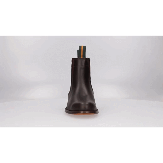 Short chestnut calf boot with pleated gusset Valverde del Camino