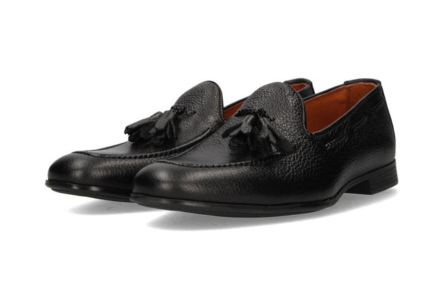 Black Tassel Shoe