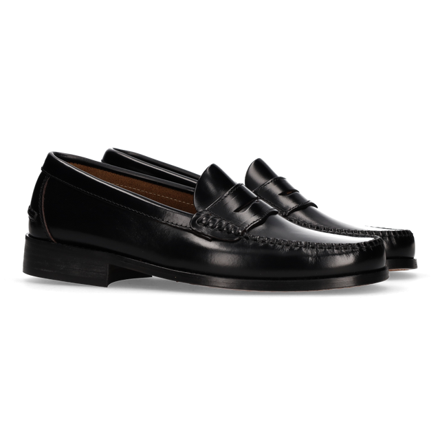 Mocasín con Antifaz Negro