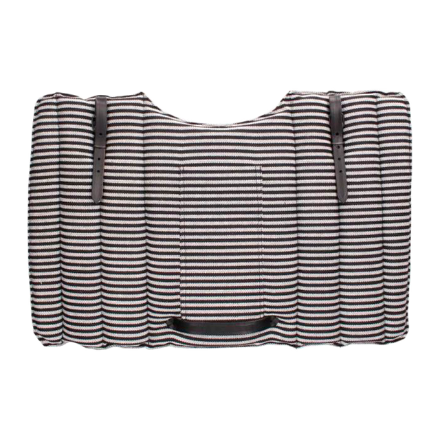 Grupera without a black and white protector