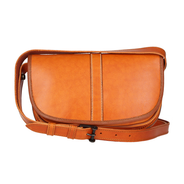 Waist Bag with Natural Cowhide Strap and Valverde del Camino Strip Ornament