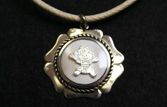 Collar Niña