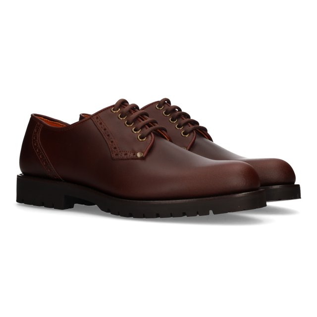 ZAPATO CAMPERO LISO CON CORDONES