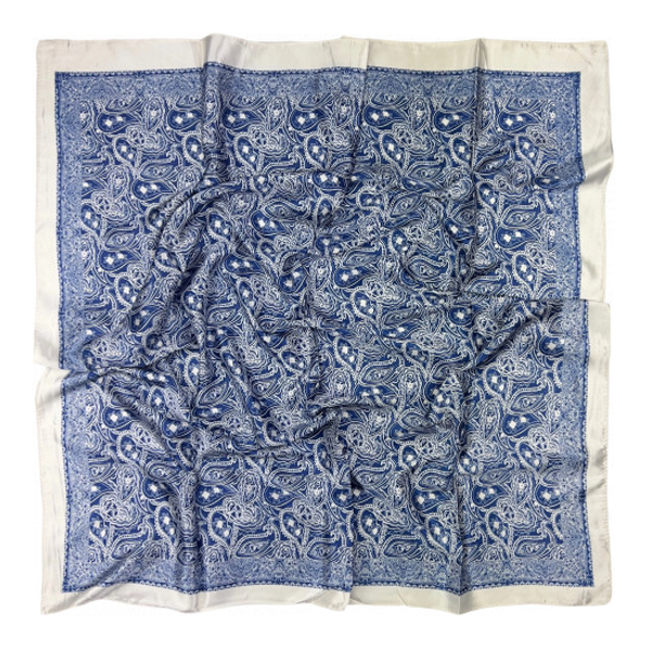 Écharpe ornementale en cachemire bleu avec bordure beige