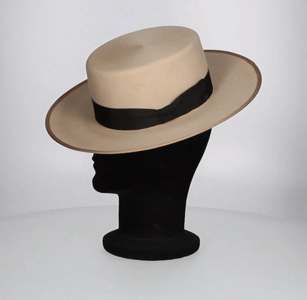 VANILLA SHERRY HAT