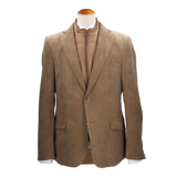 Americana con chaleco camel