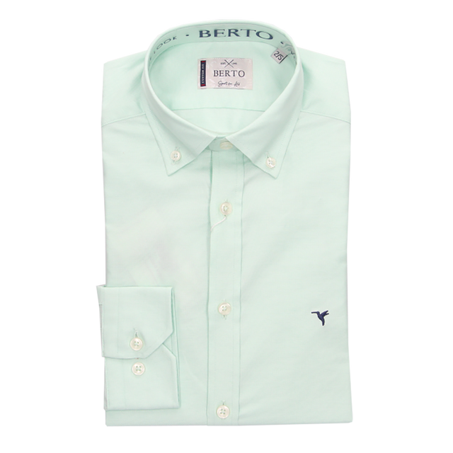 CAMISA OXFORD LISO VERDE CON BOTON