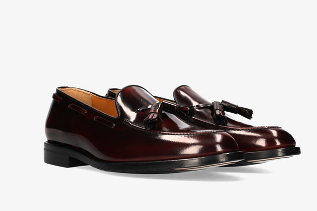 President antique burgundy tassels