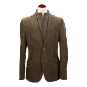 AMERICANA CON CHALECO VERDE