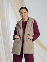 Chaleco Beige de Pelos con Cremallera Oscura