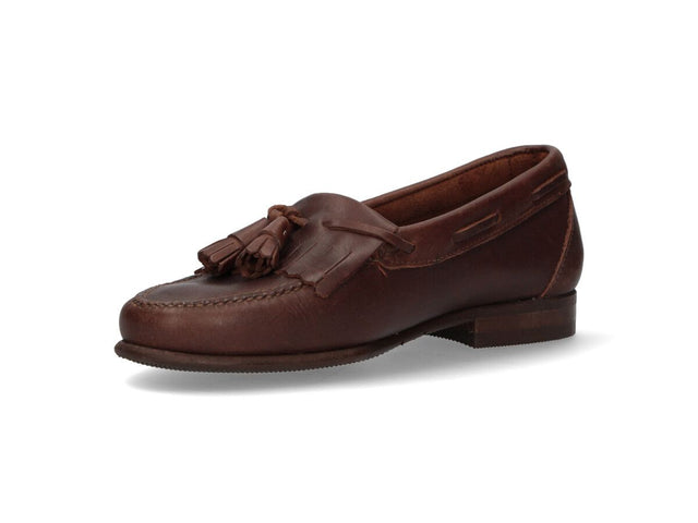 Mocasín Flecos y Borlas Marrón