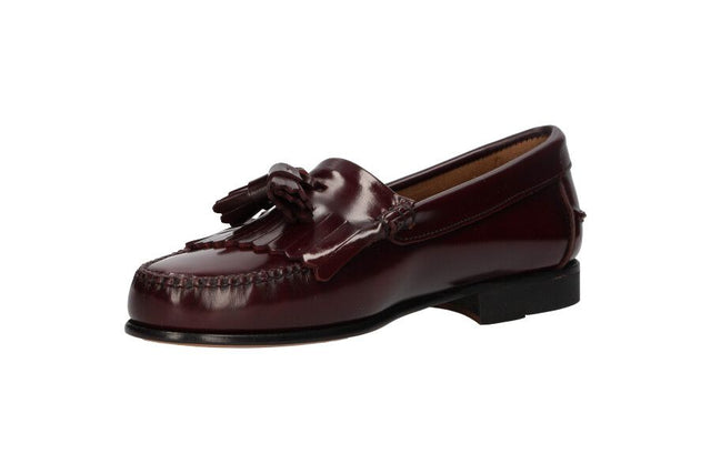 Mocasín Flecos y Borlas Burdeos