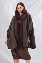 Poncho Pelo Marrón