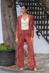 CHAQUETA AMOROSA MAQUILLAJE