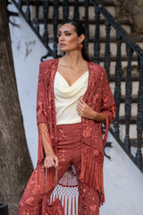 CHAQUETA AMOROSA MAQUILLAJE