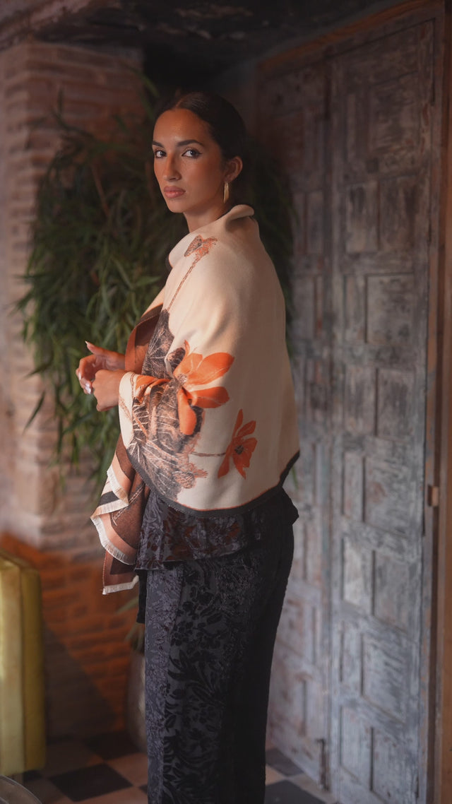 Pasmina flores beige